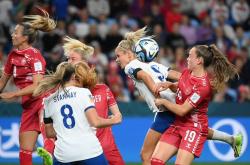 AYXapp下载-英格兰女足队顽强拼搏