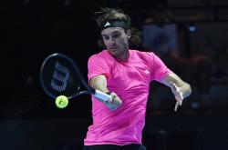 爱游戏官方-英国网球队轻取德国网球队，西西帕斯打破历史纪录的简单介绍