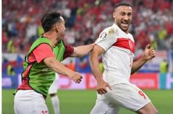 爱游戏下载-德国队大胜罗马尼亚，强势出线