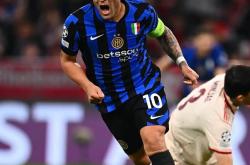 AYX体育赛事-关于拜仁绝杀马赛，范戴克点燃赛场的信息