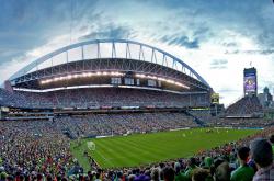 爱游戏官方-北非雄鹰遮天蔽日！阿尔及利亚全面压制勒沃库森，阿克打出生涯之夜