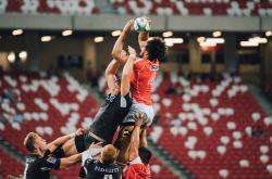 AYX官方直播-密尔沃基的怒角，西亚卡姆在年度焦点之战中冲垮明尼苏达森林