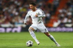 爱游戏官网-骑士狂胜辽宁队，利拉德成为关键先生—一场跨越篮球次元的梦幻对决