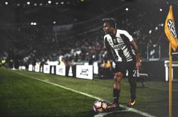 爱游戏tv-舞台越大越强，哈兰德闪耀欧冠，苏格兰军团碾压塞维利亚