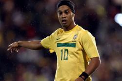 爱游戏官方-哈利伯顿爆发，新疆队关键战突围猛龙