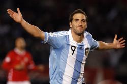 爱游戏在线-末节风暴，北京队逆转公牛，克莱关键三分定乾坤