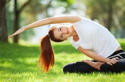 爱游戏体育官网-黄鸭组合领衔，马来西亚队横扫泰国队展现羽坛新格局