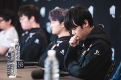 爱游戏官方-巴塞罗那后防将士共同誓言，全力拼搏取得胜利的简单介绍