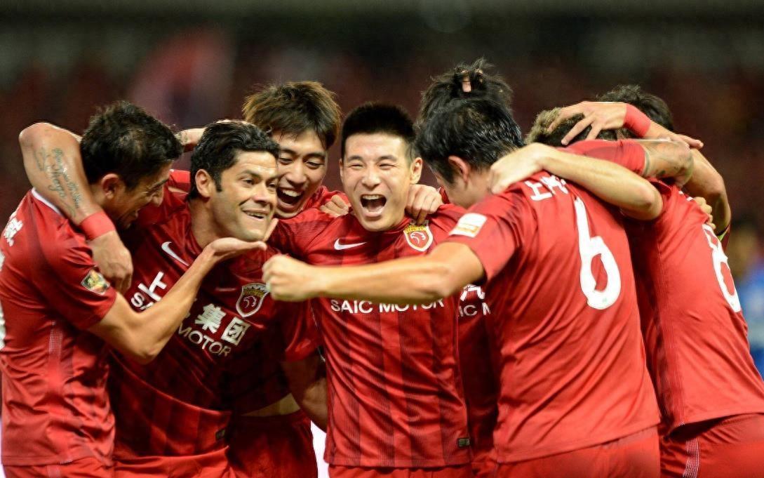 比赛太激烈了！上港客场-战胜鲁能的简单介绍