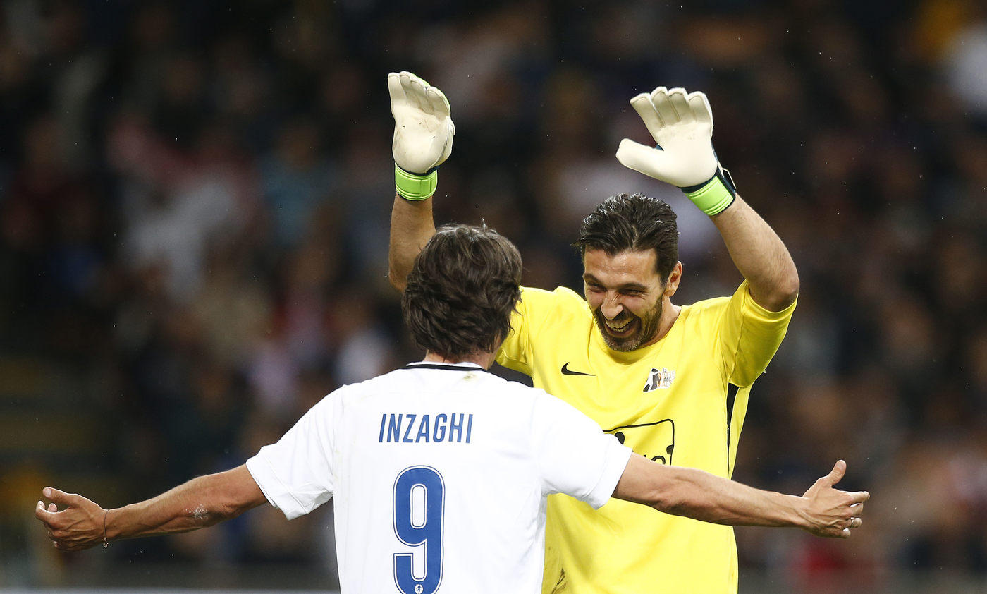 传奇巨星告别球场!法甲恋情落幕,感人告白 传奇巨星告别球场!法甲恋情落幕,感人告白