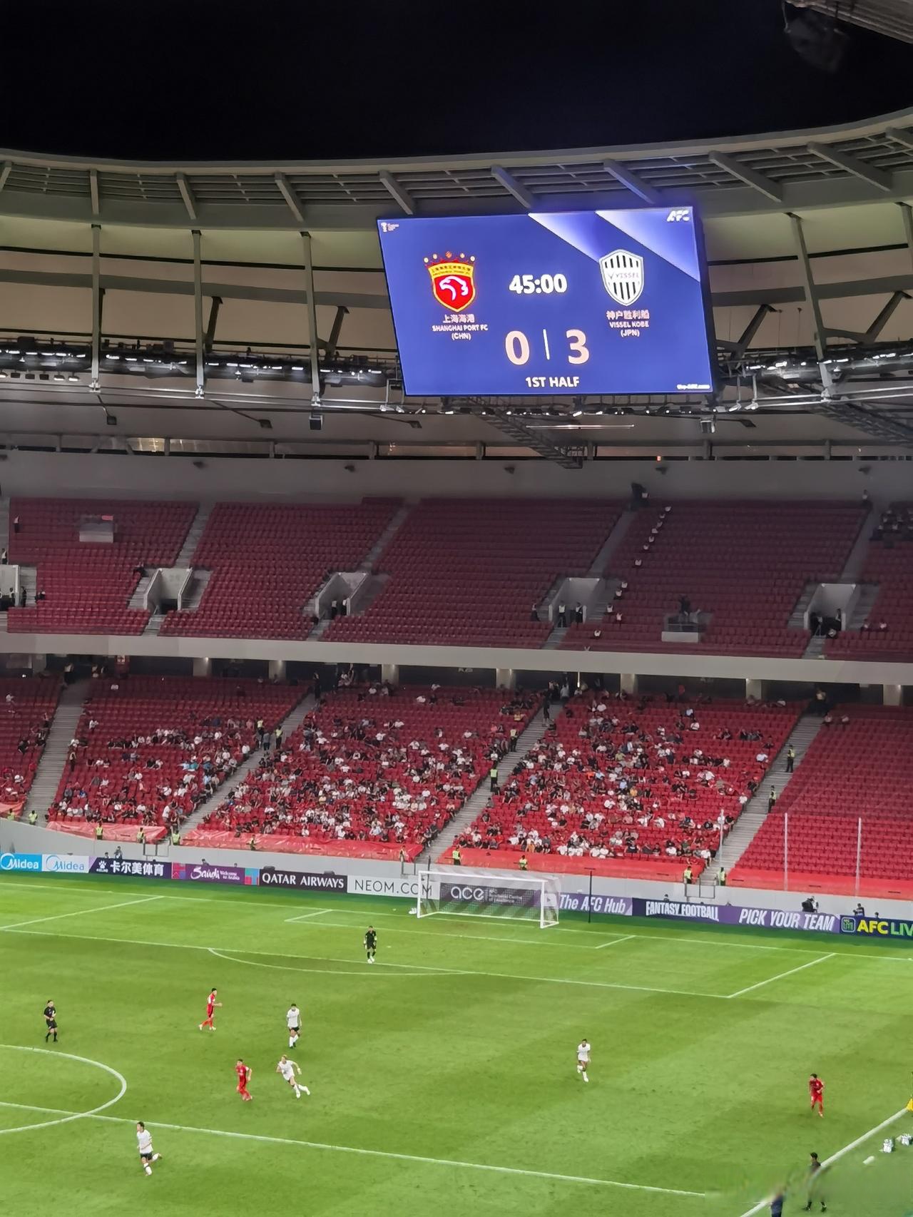 关于比赛中的悬念不断,让观众屏息凝视!的信息 关于比赛中的悬念不断,让观众屏息凝视!的信息