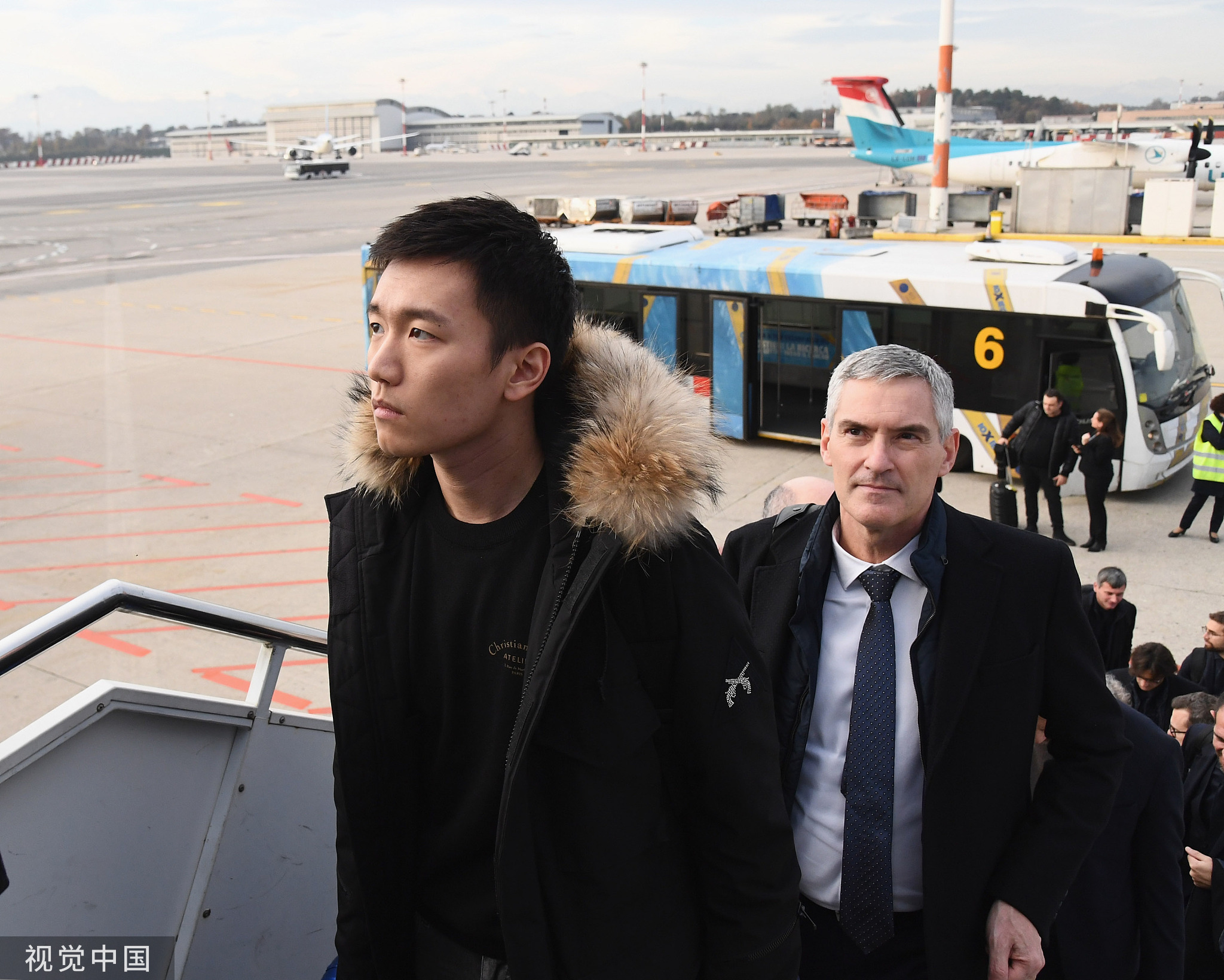 关于国米队长领衔，示范团队拼搏精神的信息