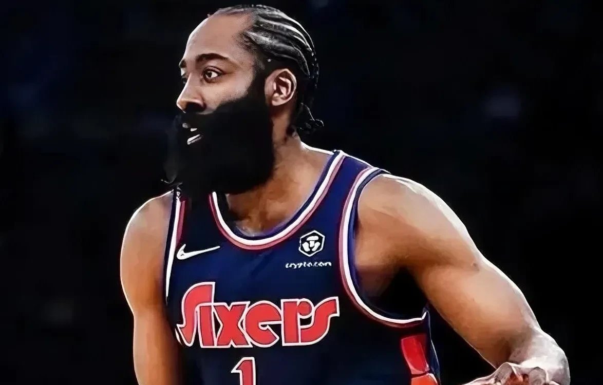 篮网逆转马刺，哈登关键制胜