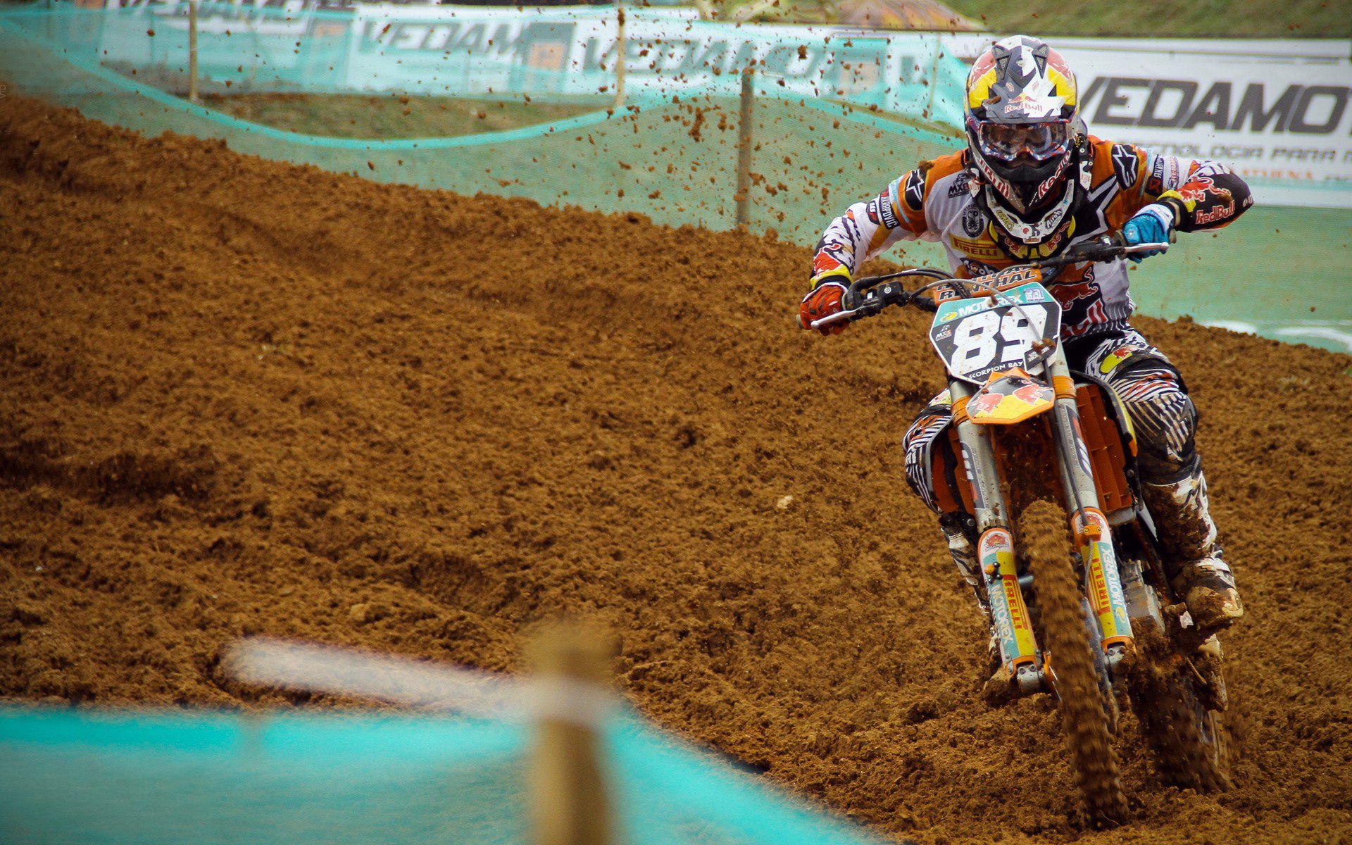 鏖战东瀛,莫德里奇连续得分拉开差距,皇马力克比利亚雷亚尔